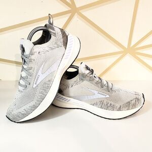 Brooks Womens Bedlam 3 1203301B083 Gray Running Shoes Sneakers Size 10